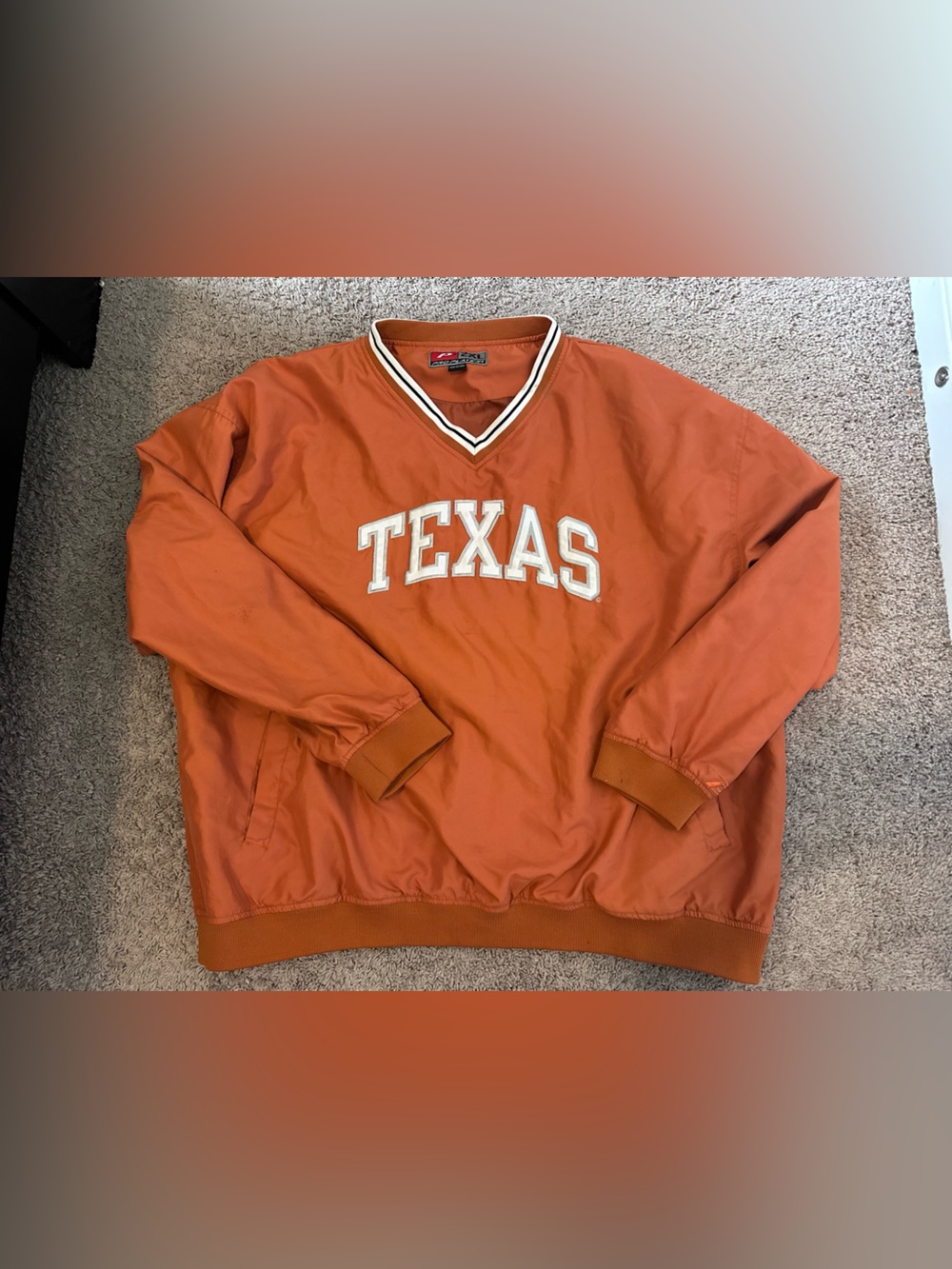 Vintage Pro Player Texas Longhorns V-Neck Windbreaker – 2XL